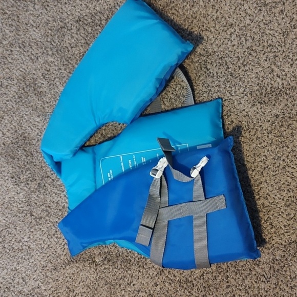 Universal Life Vest and Jacket - Picture 5 of 6